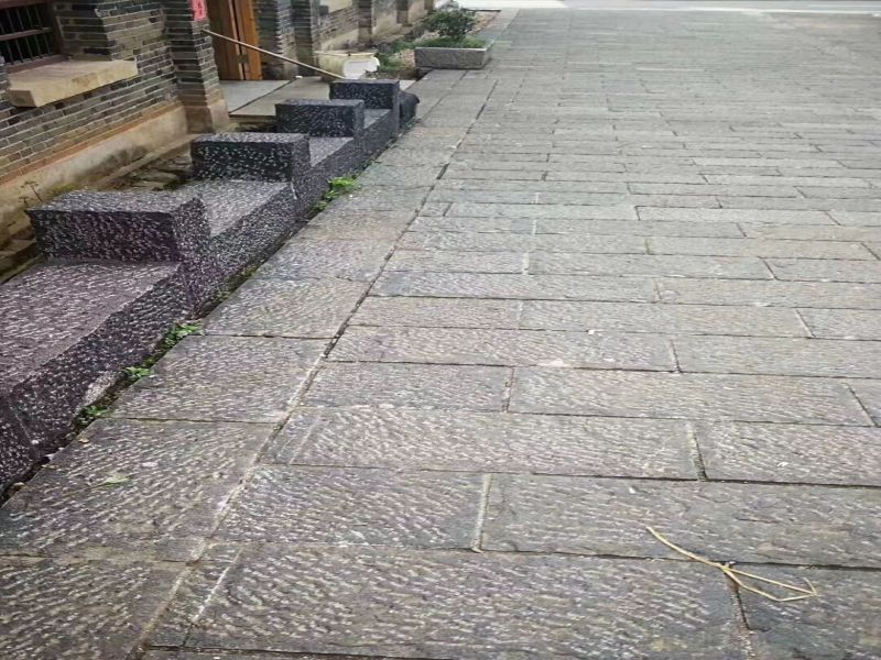 仿古青石板材適用于影視城街道的鋪裝